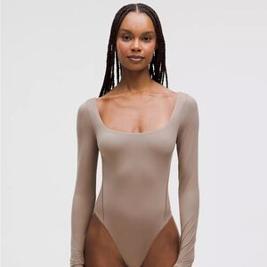 NWT lululemon square neck long sleeve  bodysuit